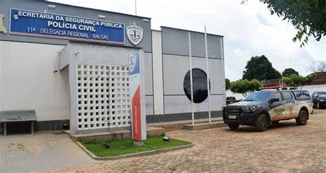 Balsas: Homem procurado pela polícia vai a delegacia registrar um B.O, é descoberto, e logo preso