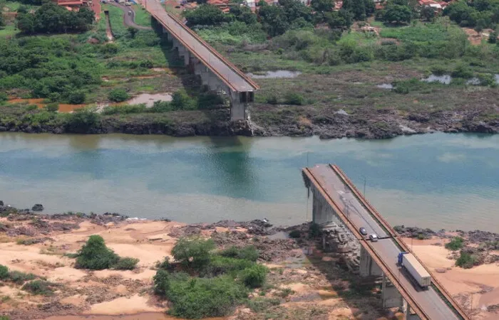 Prefeito de Estreito confisca Balsas da Pipes para garantir Travessia Gratuita no rio Tocantins